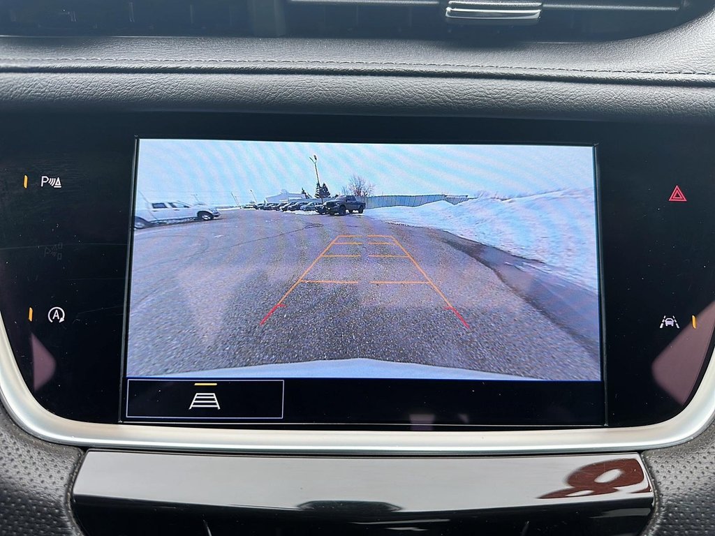 2023 Cadillac XT6 Luxury AWD in Stratford, Ontario - 17 - w1024h768px