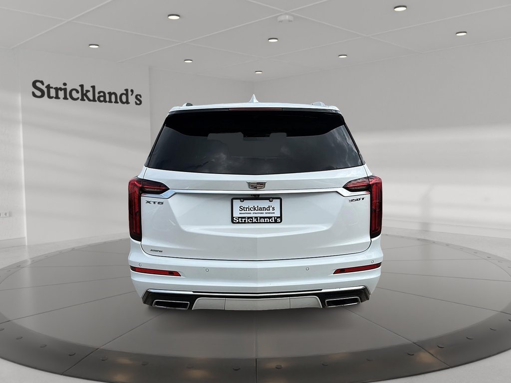 2024 Cadillac XT6 AWD 4dr Luxury in Stratford, Ontario - 3 - w1024h768px