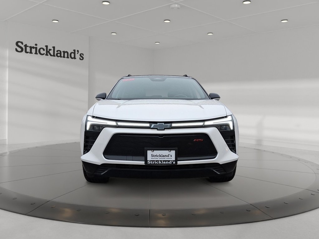 2025 Chevrolet Blazer EV RS AWD in Stratford, Ontario - 2 - w1024h768px