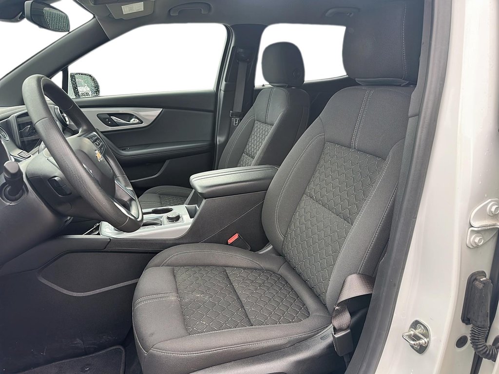 2021 Chevrolet Blazer LT AWD in Stratford, Ontario - 8 - w1024h768px