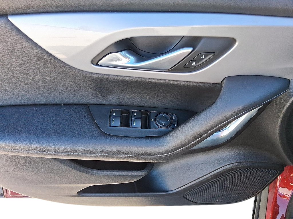 2022 Chevrolet Blazer LT AWD in Stratford, Ontario - 10 - w1024h768px