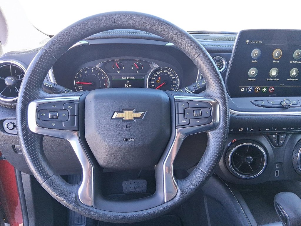 2023 Chevrolet Blazer LT AWD in Stratford, Ontario - 12 - w1024h768px