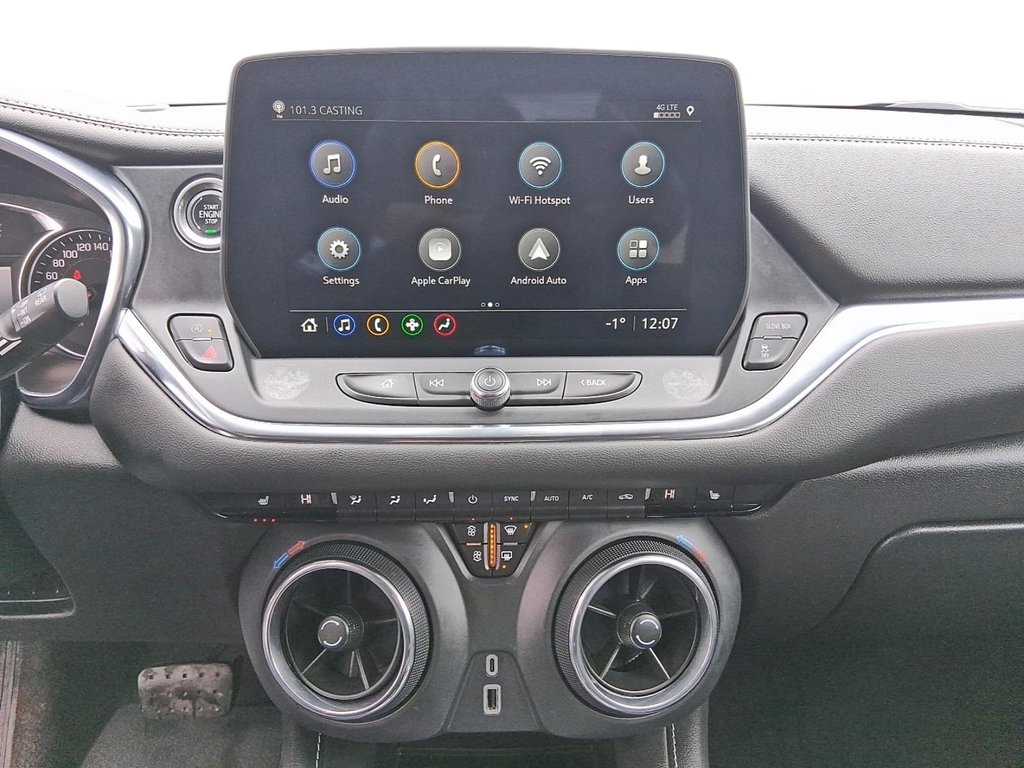 2023 Chevrolet Blazer LT AWD in Stratford, Ontario - 15 - w1024h768px