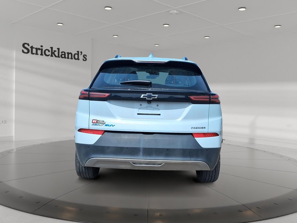 2022 Chevrolet Bolt EV Premier in Stratford, Ontario - 3 - w1024h768px