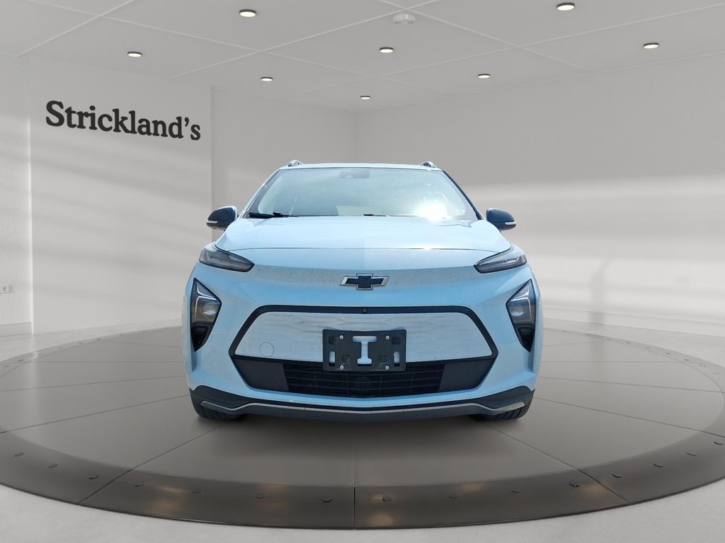 2022 Chevrolet Bolt EV Premier in Stratford, Ontario - 2 - w1024h768px