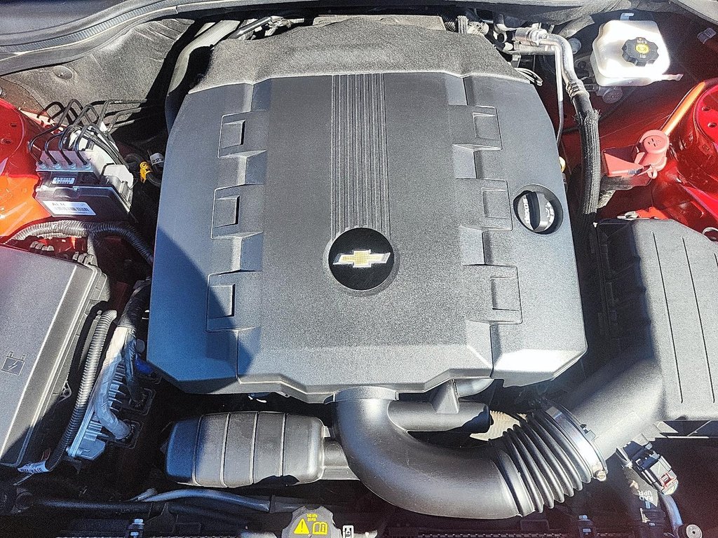 2013 Chevrolet Camaro 2LT Coupe in Stratford, Ontario - 7 - w1024h768px