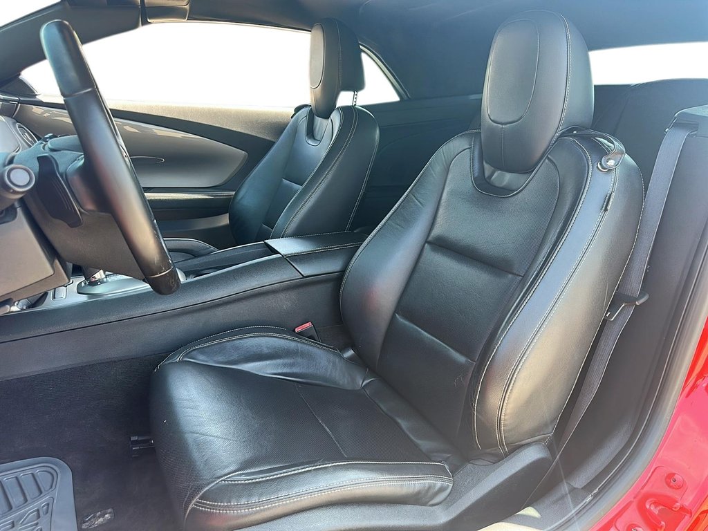 2015 Chevrolet Camaro Convertible 2LT in Stratford, Ontario - 8 - w1024h768px