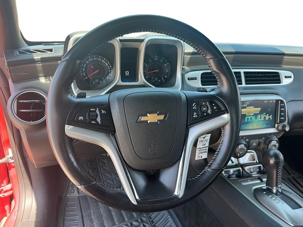 2015 Chevrolet Camaro Convertible 2LT in Stratford, Ontario - 11 - w1024h768px