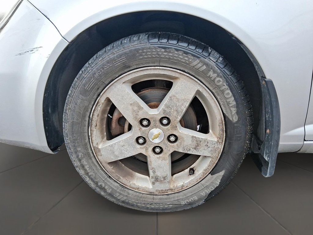 2010 Chevrolet Cobalt LT Sedan in Stratford, Ontario - 6 - w1024h768px