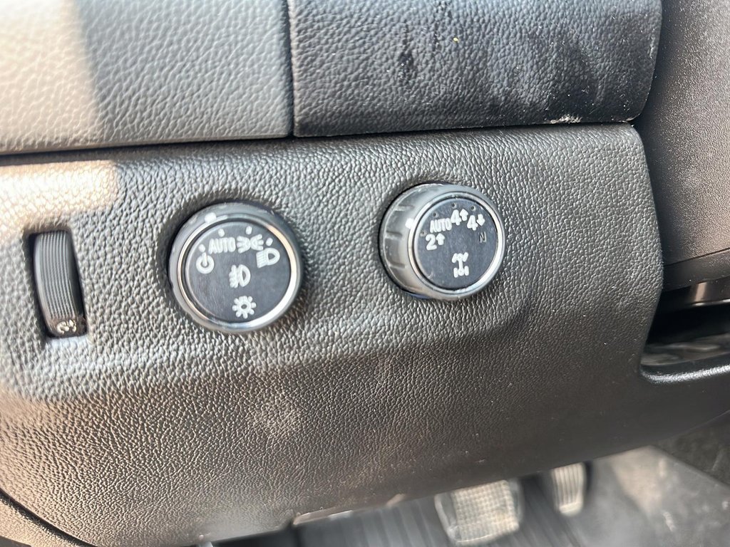 2017 Chevrolet Colorado Crew 4x4 Z71 Short Box in Stratford, Ontario - 15 - w1024h768px