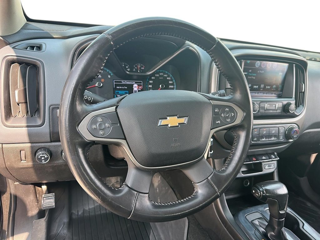 2017 Chevrolet Colorado Crew 4x4 Z71 Short Box in Stratford, Ontario - 11 - w1024h768px