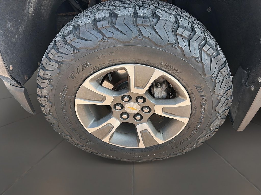 2017 Chevrolet Colorado Crew 4x4 Z71 Short Box in Stratford, Ontario - 7 - w1024h768px