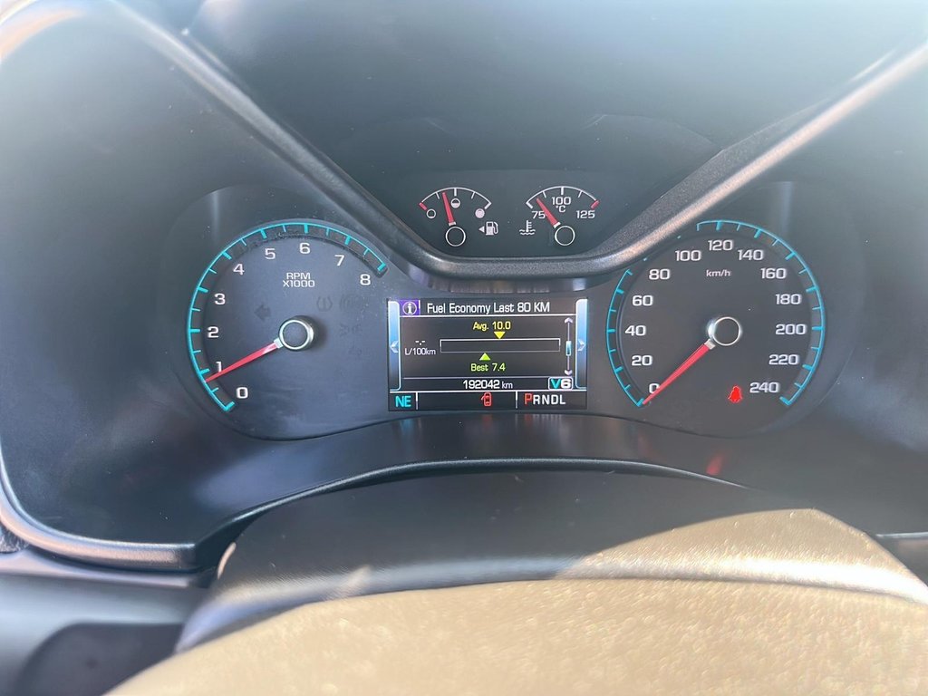 2017 Chevrolet Colorado Crew 4x4 Z71 Short Box in Stratford, Ontario - 12 - w1024h768px