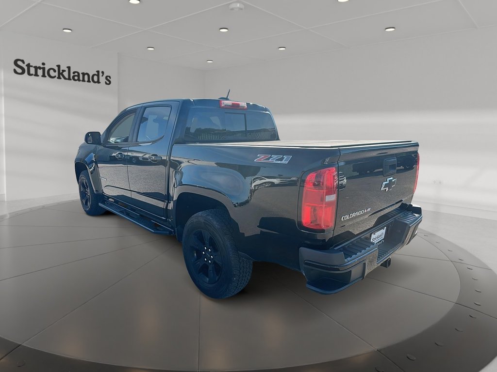 2017 Chevrolet Colorado Crew 4x4 Z71 Short Box in Stratford, Ontario - 4 - w1024h768px
