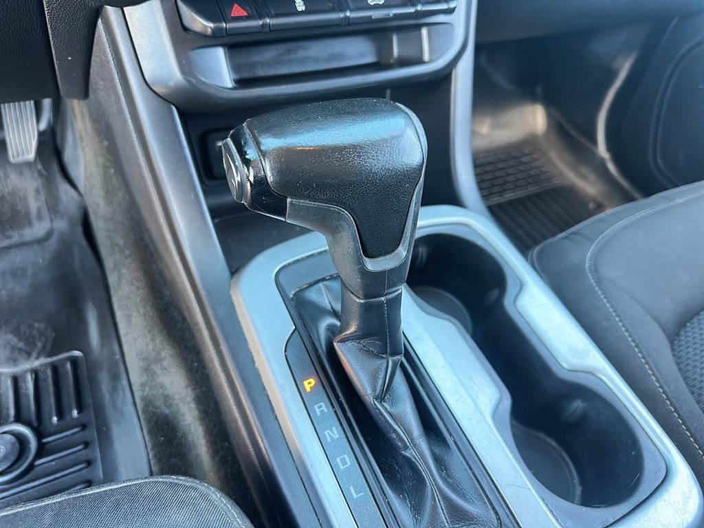 2017 Chevrolet Colorado Crew 4x4 LT Short Box in Stratford, Ontario - 13 - w1024h768px