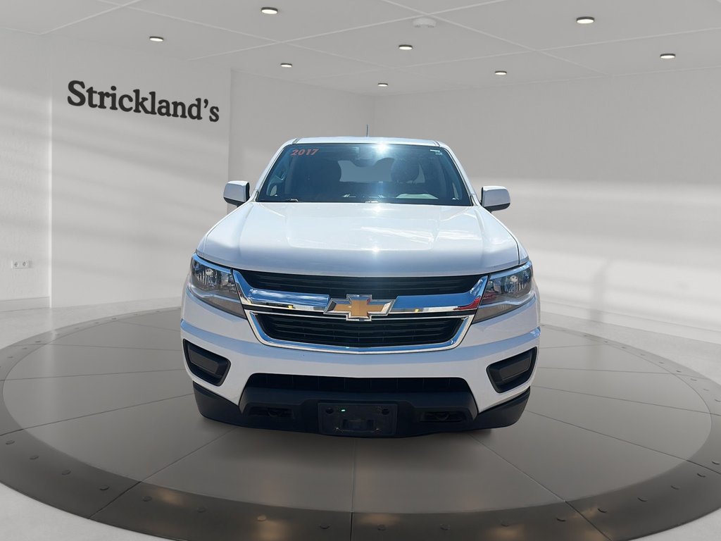 2017 Chevrolet Colorado Crew 4x4 LT Short Box in Stratford, Ontario - 2 - w1024h768px