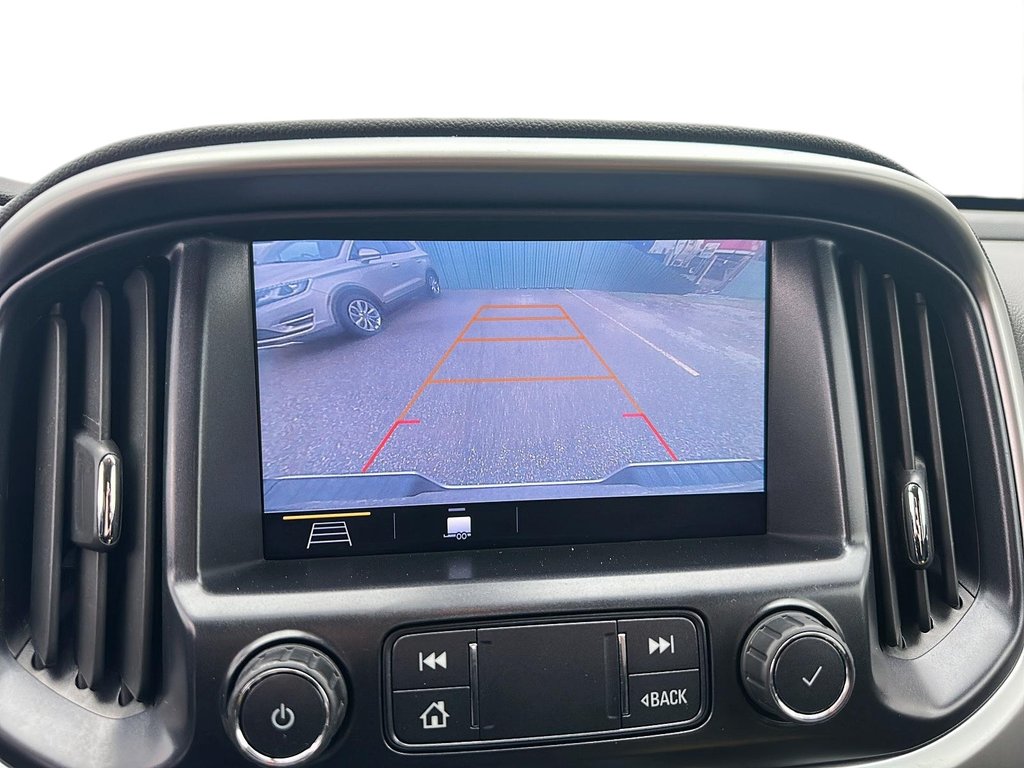 2019 Chevrolet Colorado Crew 4x4 LT Short Box in Stratford, Ontario - 17 - w1024h768px