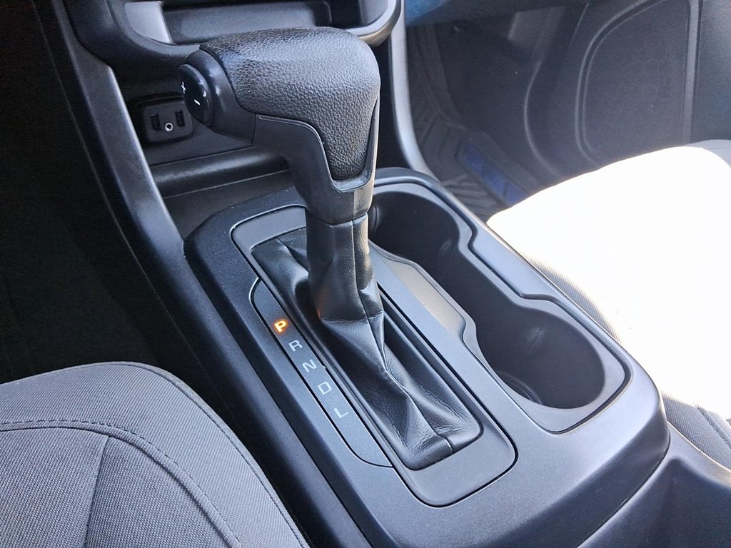 2019 Chevrolet Colorado Extended 4x4 WT in Stratford, Ontario - 15 - w1024h768px