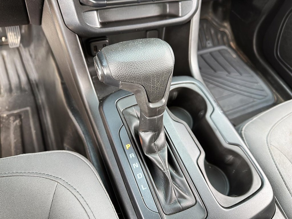 2020 Chevrolet Colorado Extended 4x2 WT in Stratford, Ontario - 13 - w1024h768px