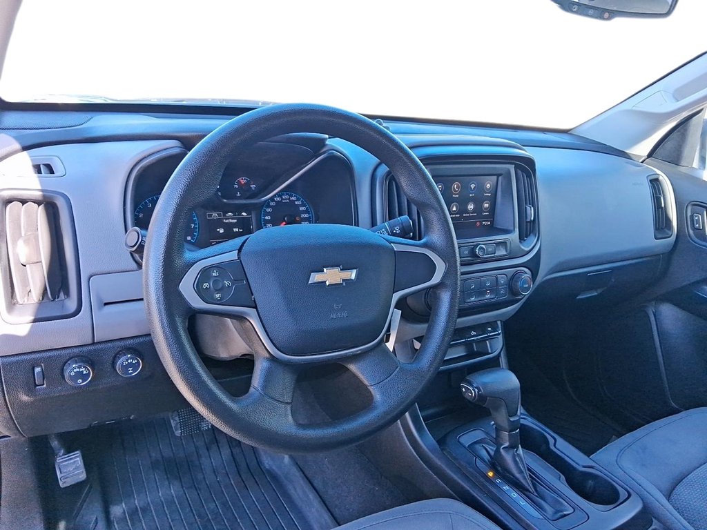 2020 Chevrolet Colorado Crew 4x4 WT Short Box in Stratford, Ontario - 9 - w1024h768px