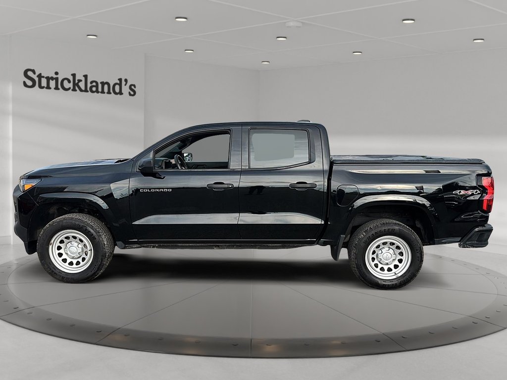 2023 Chevrolet Colorado Crew 4x4 WT Short Box in Stratford, Ontario - 5 - w1024h768px