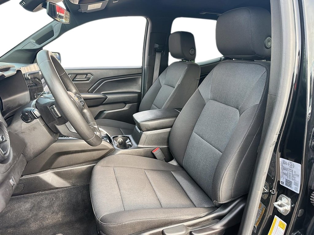 2023 Chevrolet Colorado Crew 4x4 WT Short Box in Stratford, Ontario - 7 - w1024h768px