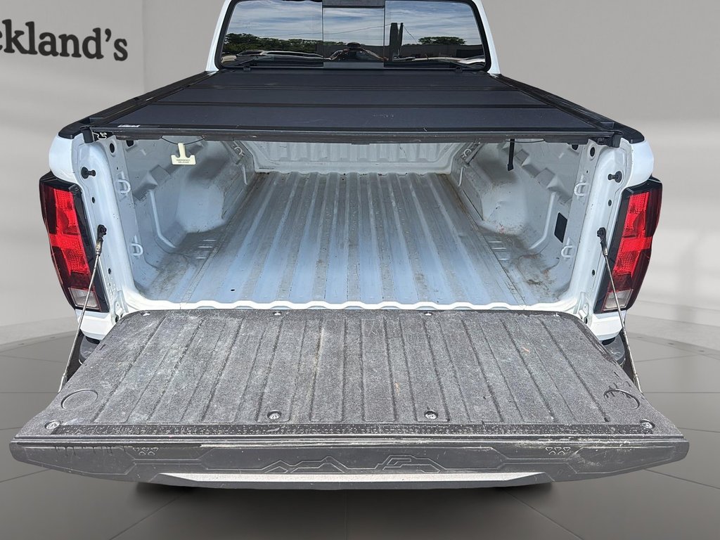 2023 Chevrolet Colorado Crew 4x4 WT Short Box in Stratford, Ontario - 14 - w1024h768px