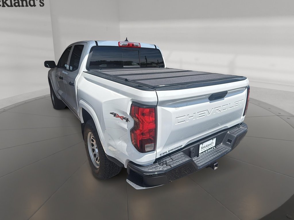 2023 Chevrolet Colorado Crew 4x4 WT Short Box in Stratford, Ontario - 4 - w1024h768px