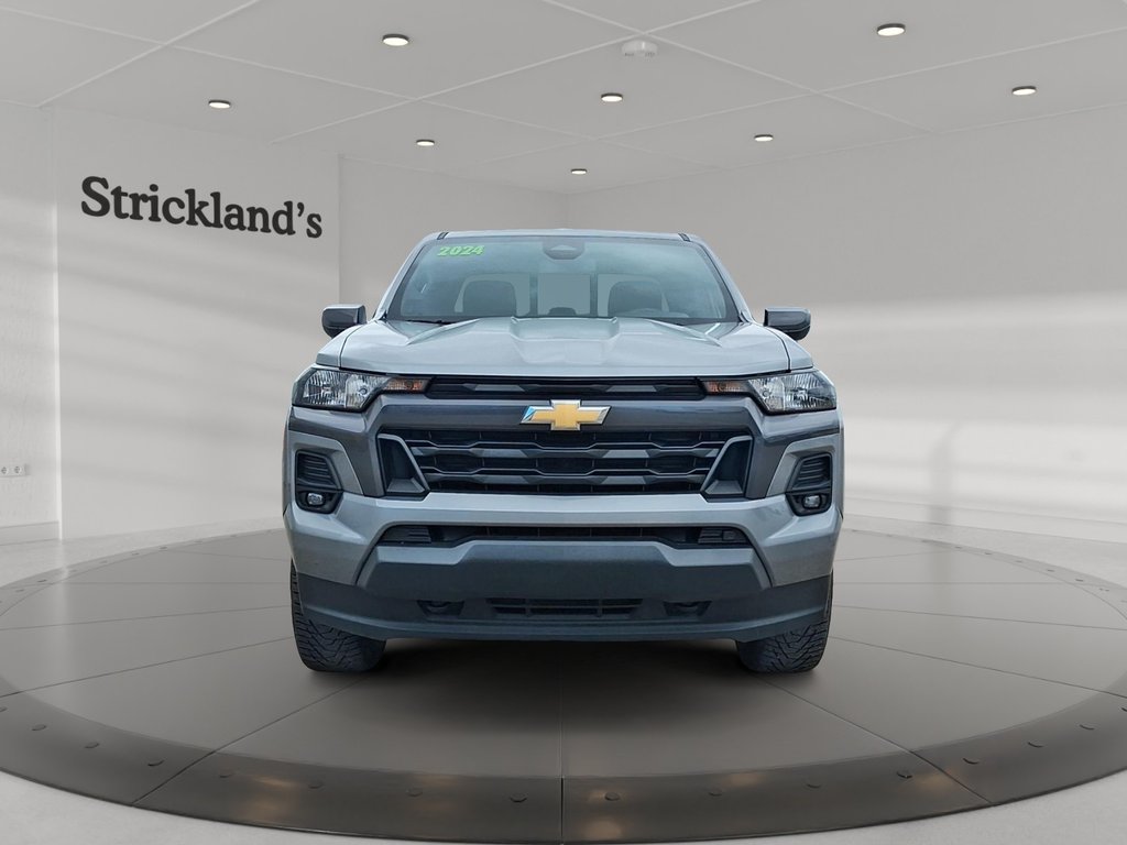 2024 Chevrolet Colorado Crew Cab Short Box 4-Wheel Drive LT in Stratford, Ontario - 2 - w1024h768px
