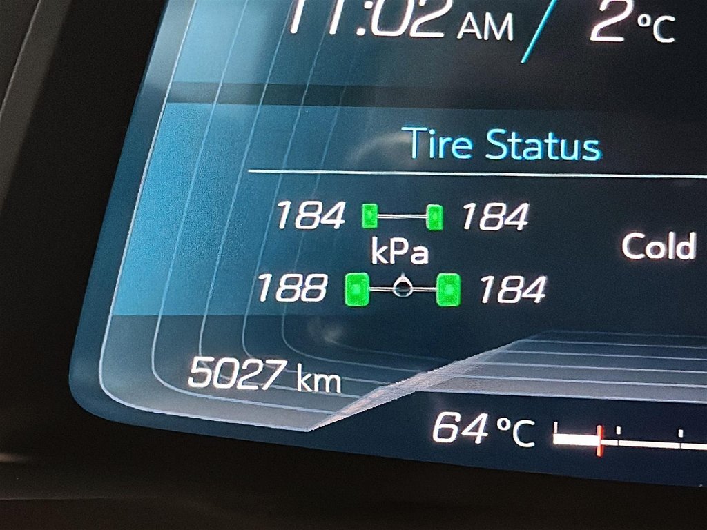 2025 Chevrolet Corvette Stingray Coupe 1LT in Stratford, Ontario - 12 - w1024h768px