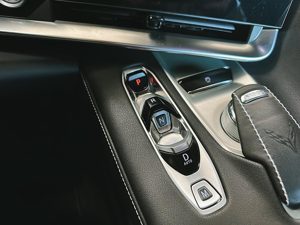 2025 Chevrolet Corvette Stingray Coupe 1LT in Stratford, Ontario - 14 - w1024h768px