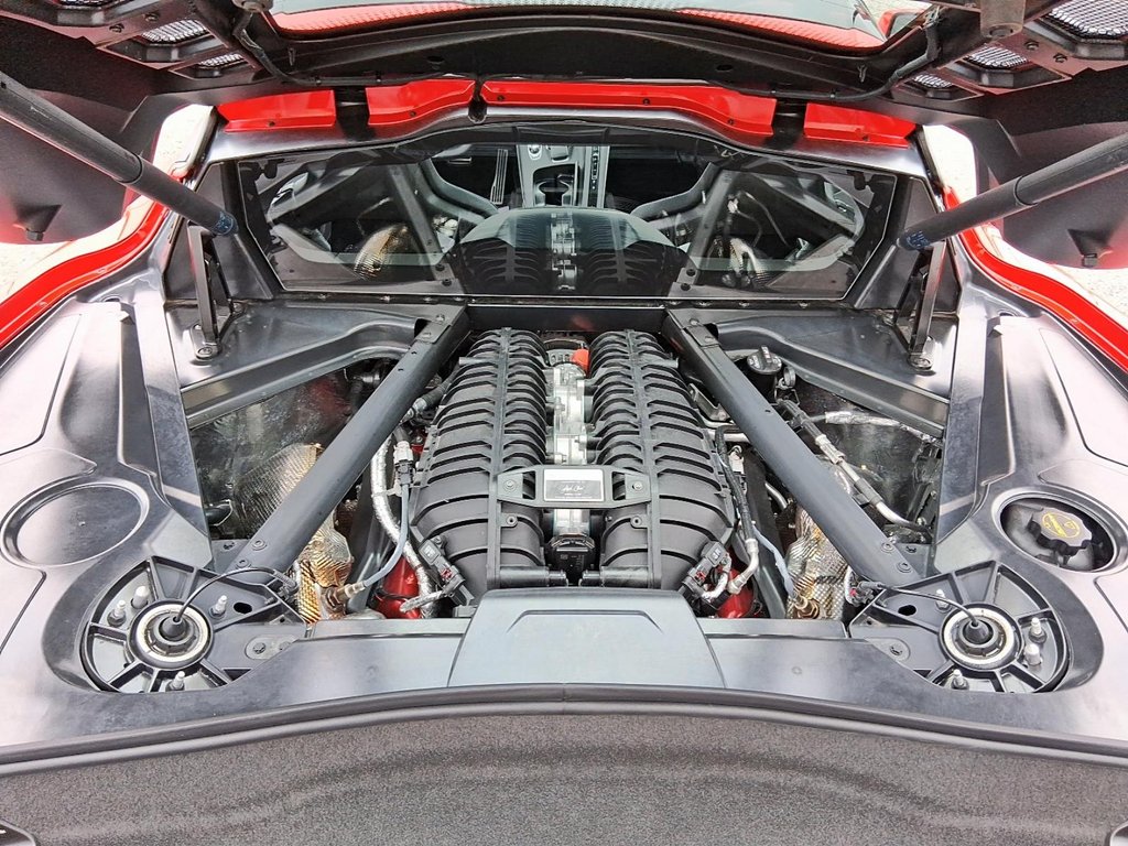 2025 Chevrolet Corvette Z06 Coupe 1LZ in Stratford, Ontario - 8 - w1024h768px