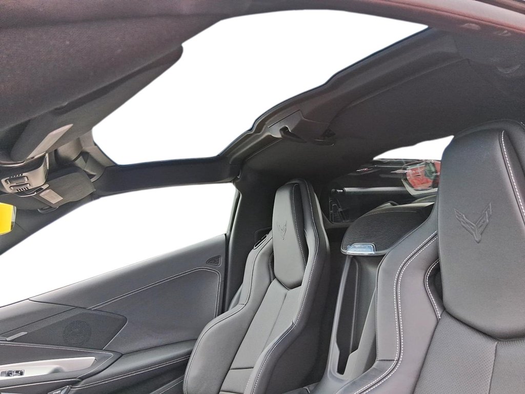 2025 Chevrolet Corvette Z06 Coupe 1LZ in Stratford, Ontario - 19 - w1024h768px