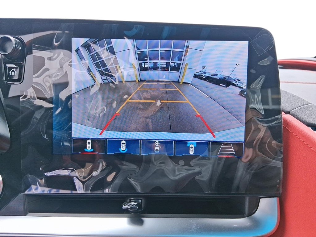 2025 Chevrolet Corvette E-Ray Coupe 2LZ in Stratford, Ontario - 21 - w1024h768px