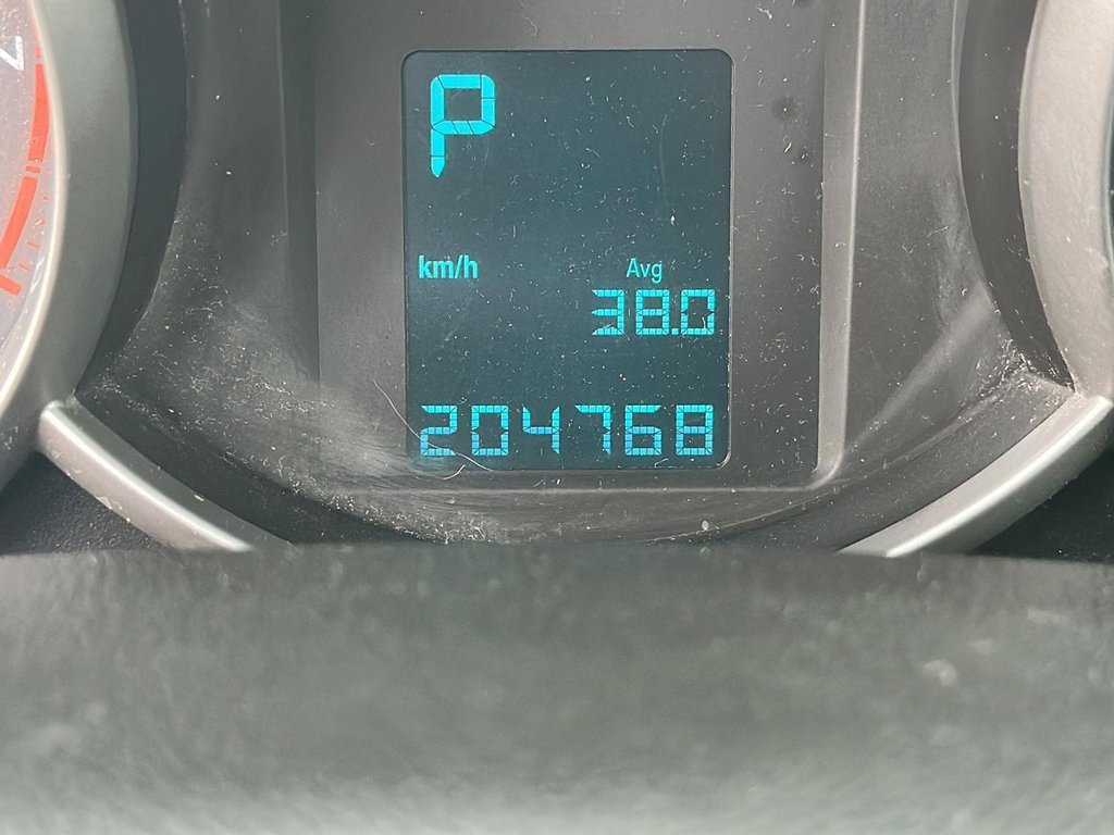 2011 Chevrolet Cruze LS Sedan in Stratford, Ontario - 11 - w1024h768px
