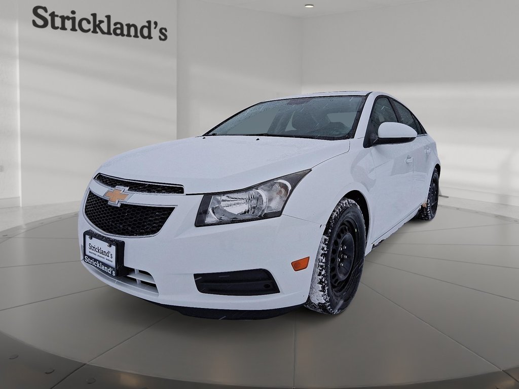 2012 Chevrolet Cruze LT Turbo in Stratford, Ontario - 1 - w1024h768px