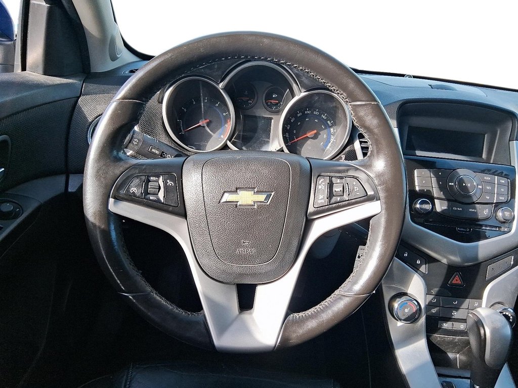 2013 Chevrolet Cruze LT Turbo in Stratford, Ontario - 12 - w1024h768px