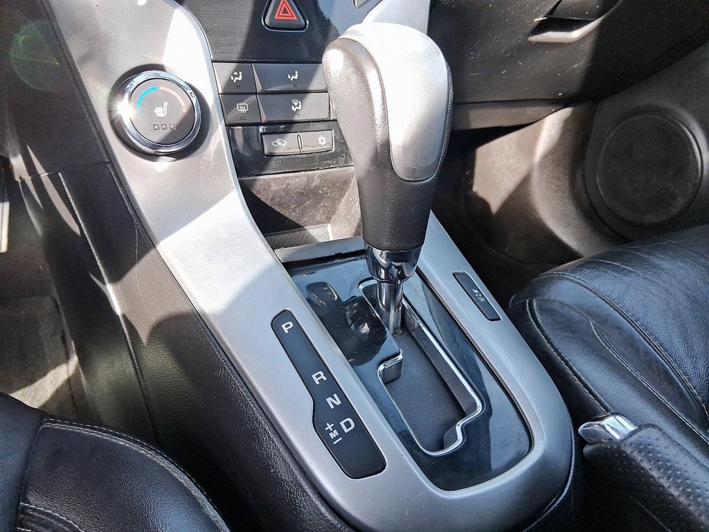 2013 Chevrolet Cruze LT Turbo in Stratford, Ontario - 16 - w1024h768px