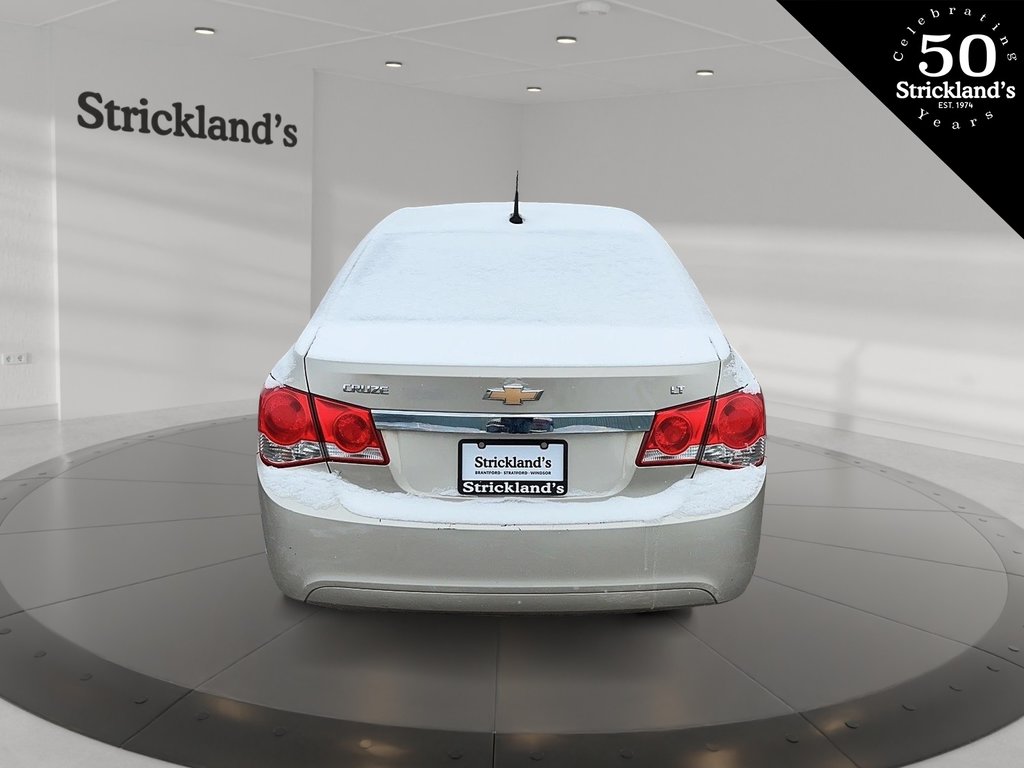 2014  Cruze 1LS in Stratford, Ontario - 3 - w1024h768px