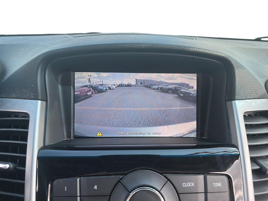 2014 Chevrolet Cruze 1LT in Stratford, Ontario - 14 - w1024h768px