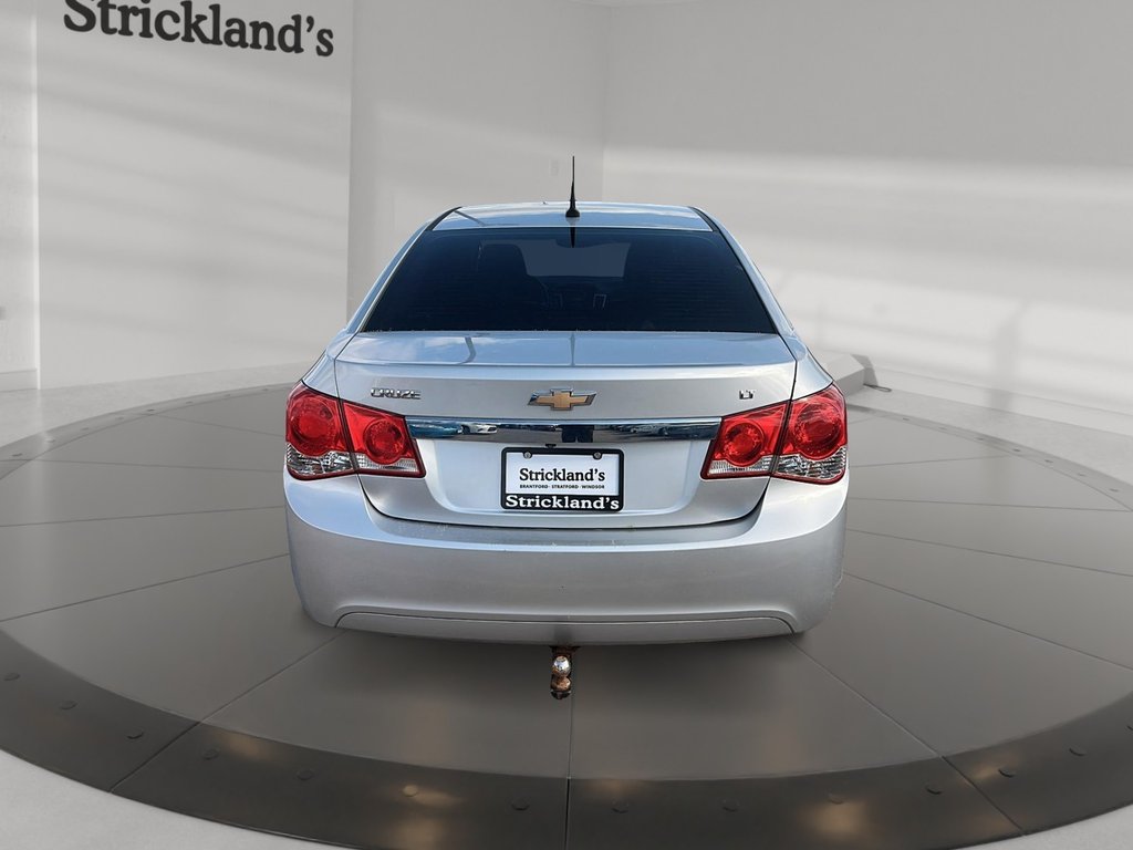2014 Chevrolet Cruze 1LT in Stratford, Ontario - 3 - w1024h768px