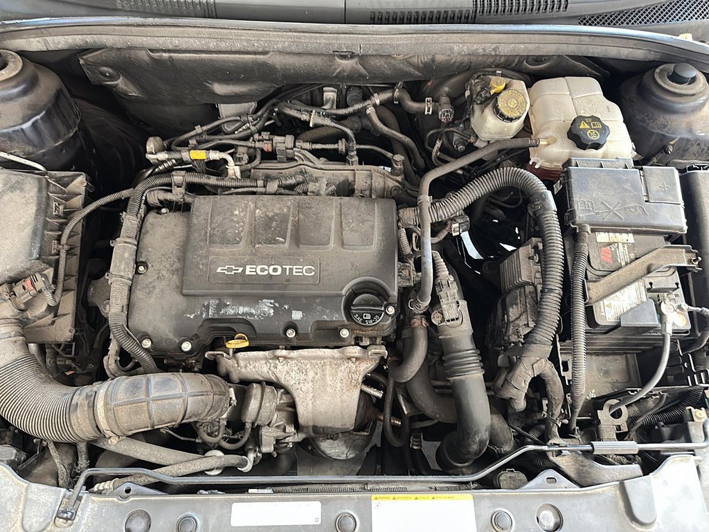 2014 Chevrolet Cruze 2LT in Stratford, Ontario - 7 - w1024h768px