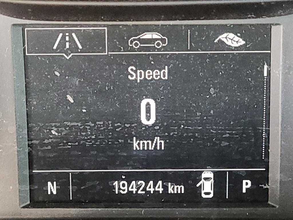 2016 Chevrolet Cruze Premier in Stratford, Ontario - 12 - w1024h768px