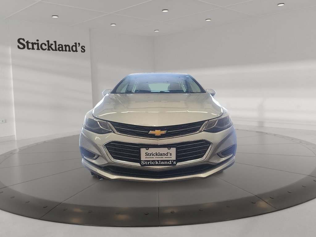 2016 Chevrolet Cruze Premier in Stratford, Ontario - 2 - w1024h768px