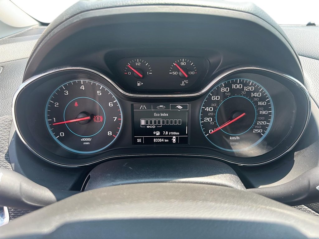 2017 Chevrolet Cruze LT - 6MT in Stratford, Ontario - 13 - w1024h768px