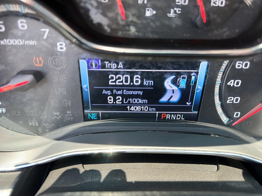 2017 Chevrolet Cruze LT - 6AT in Stratford, Ontario - 12 - w1024h768px