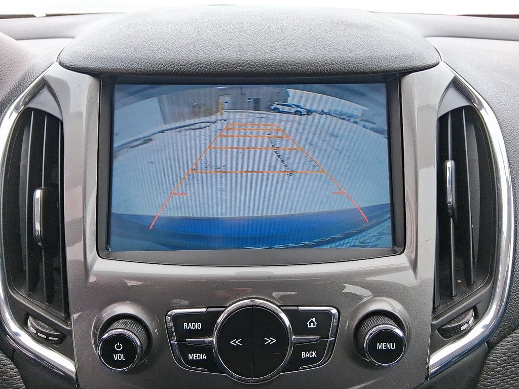 2017 Chevrolet Cruze LT - 6AT in Stratford, Ontario - 18 - w1024h768px