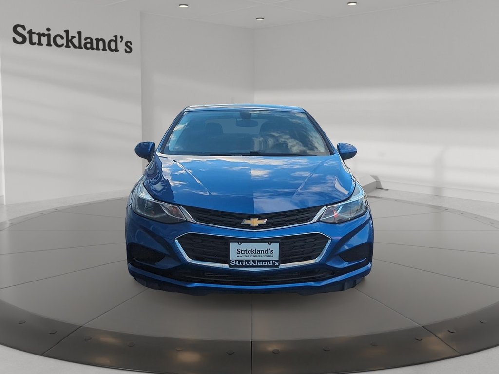 2018 Chevrolet Cruze LT - 6AT in Stratford, Ontario - 2 - w1024h768px