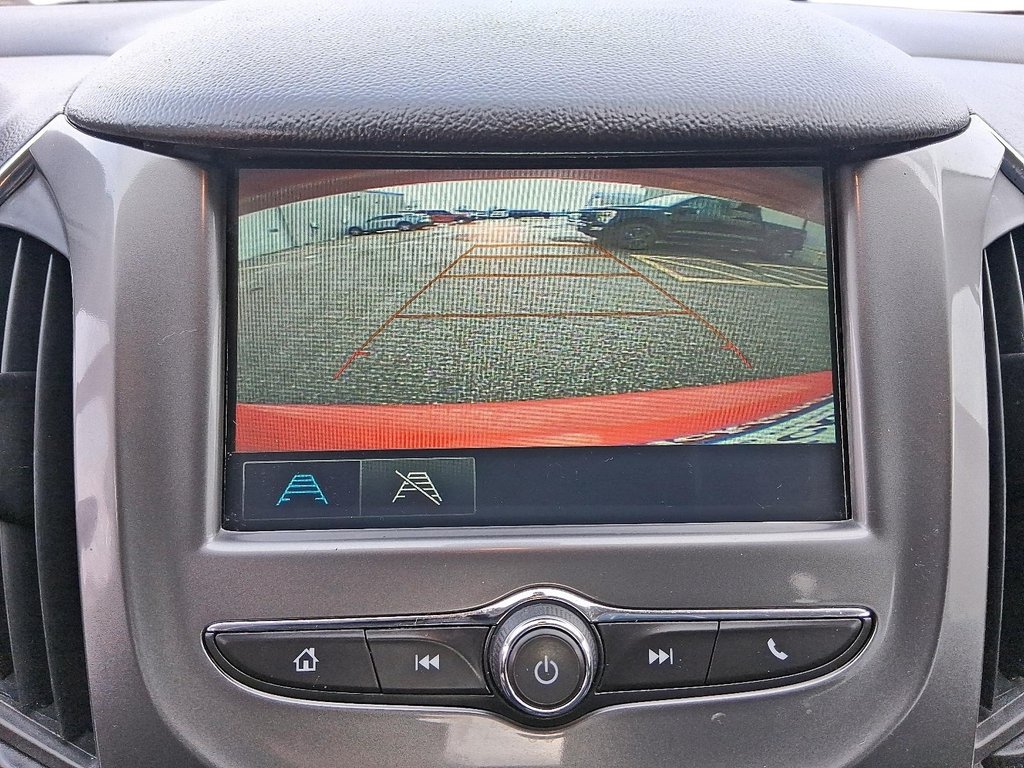 2018 Chevrolet Cruze LT - 6AT in Stratford, Ontario - 17 - w1024h768px