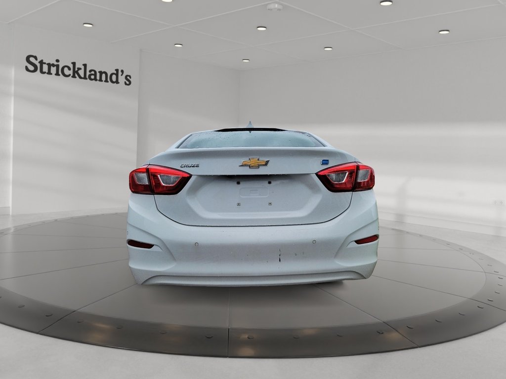 2018 Chevrolet Cruze LT - 6AT Diesel in Stratford, Ontario - 3 - w1024h768px